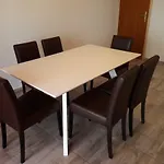 Andrea شقة
