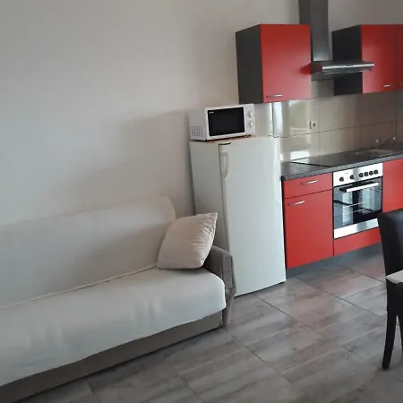 Andrea Apartman *